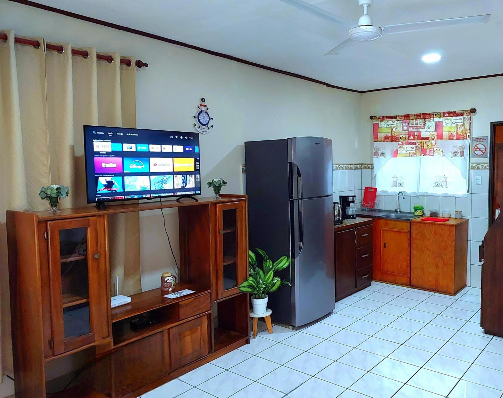 Vila Casa Equipada En El Centro De Puntarenas Exteriér fotografie